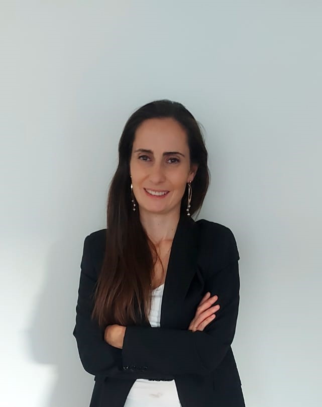 Cristina Nahum Enjem.